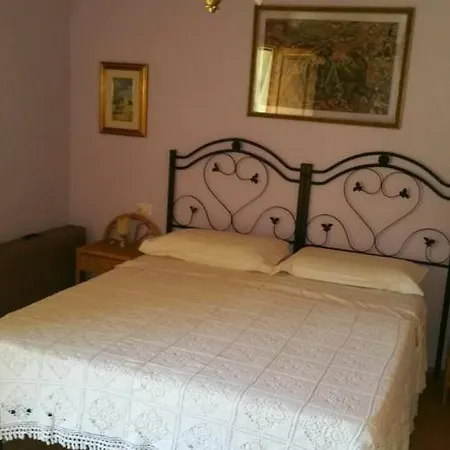 Bed & Breakfast Sherdana's Padru