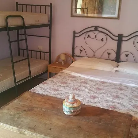 Sherdana's Bed & Breakfast Padru